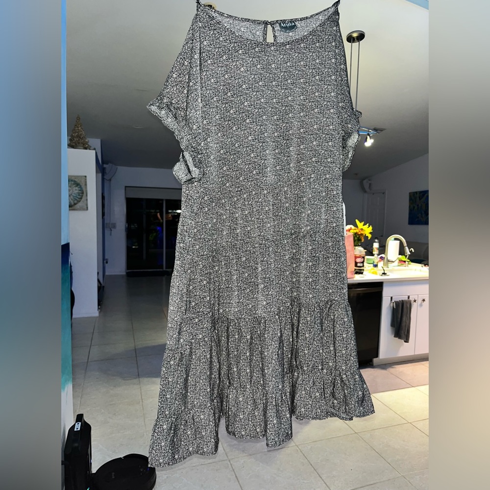 Layered Arula dress NWT